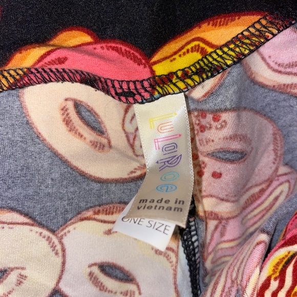 LuLaRoe (Onesize) Donut Patterned Leggings - Picture 2 of 2